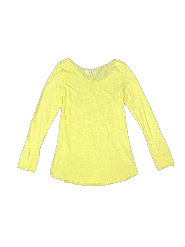 Le îls yellow t-shirt