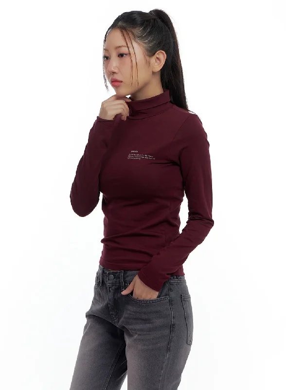 Cotton Lettering Turtle Neck T-Shirt CS424