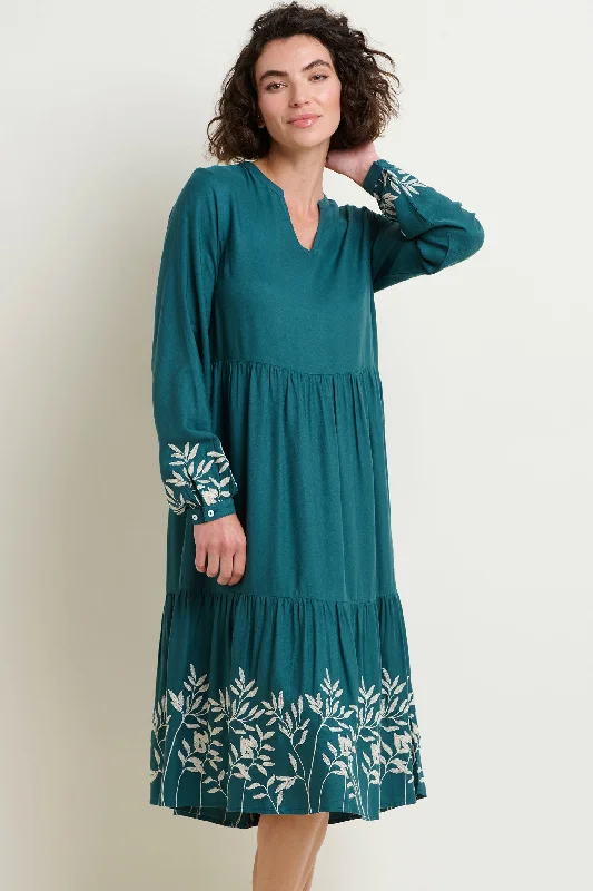 Anwen Embroidered Dress