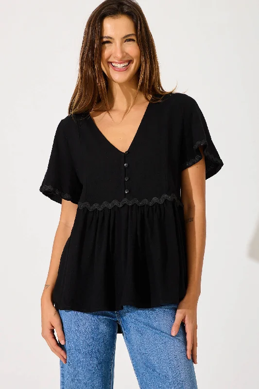 Rory Top In Black With Ric Rac Trim Linen Blend